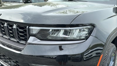 2026 Jeep Grand Cherokee 85th Anniversary Edition
