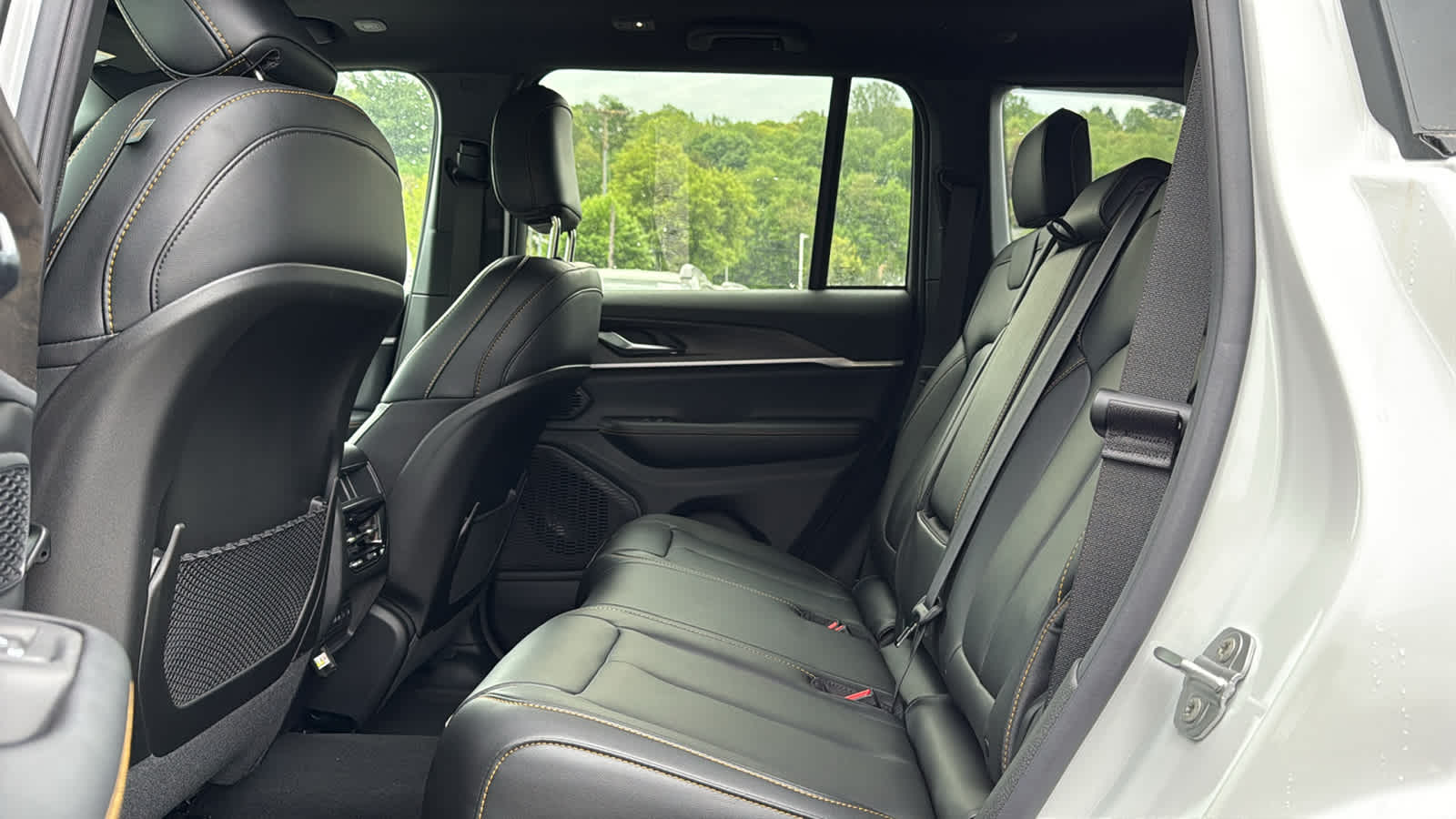 2026 Jeep Grand Cherokee 85th Anniversary Edition