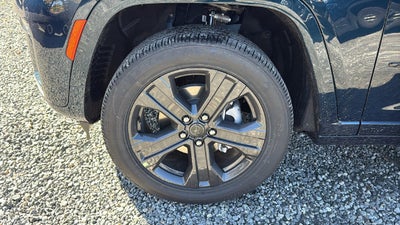 2027 Jeep Grand Cherokee GRAND CHEROKEE LIMITED RESERVE 4X4