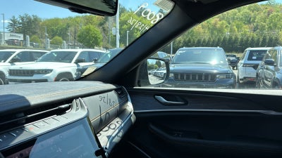 2026 Jeep Grand Cherokee 85th Anniversary Edition