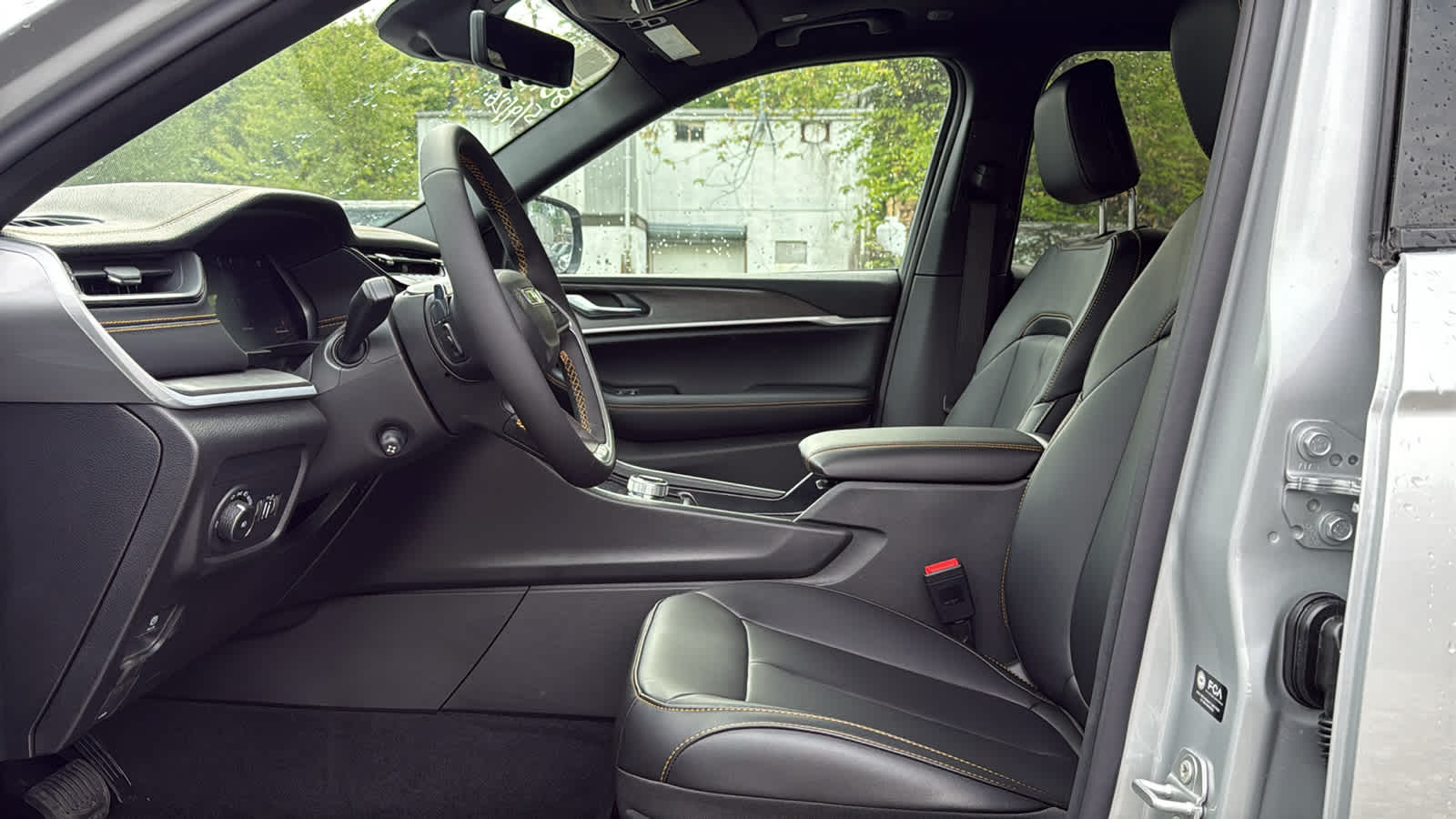 2026 Jeep Grand Cherokee 85th Anniversary Edition