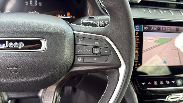 2027 Jeep Grand Cherokee GRAND CHEROKEE LIMITED 4X4