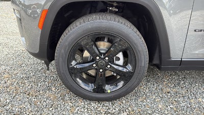 2027 Jeep Grand Cherokee GRAND CHEROKEE LIMITED 4X4