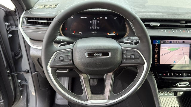 2027 Jeep Grand Cherokee GRAND CHEROKEE LIMITED 4X4