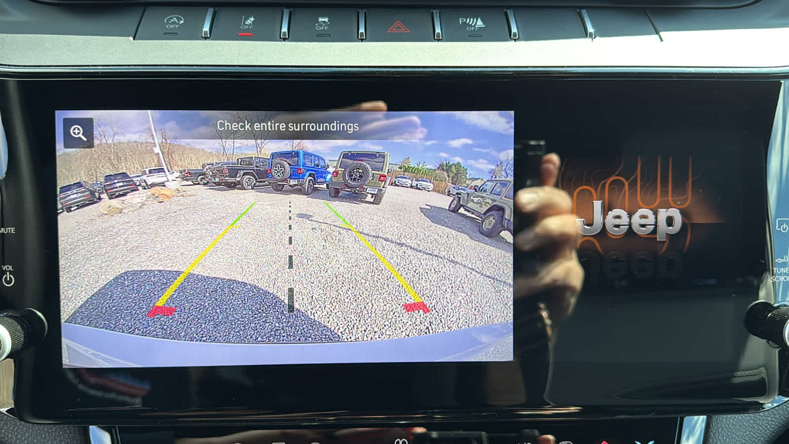 2026 Jeep Grand Cherokee L Laredo Altitude
