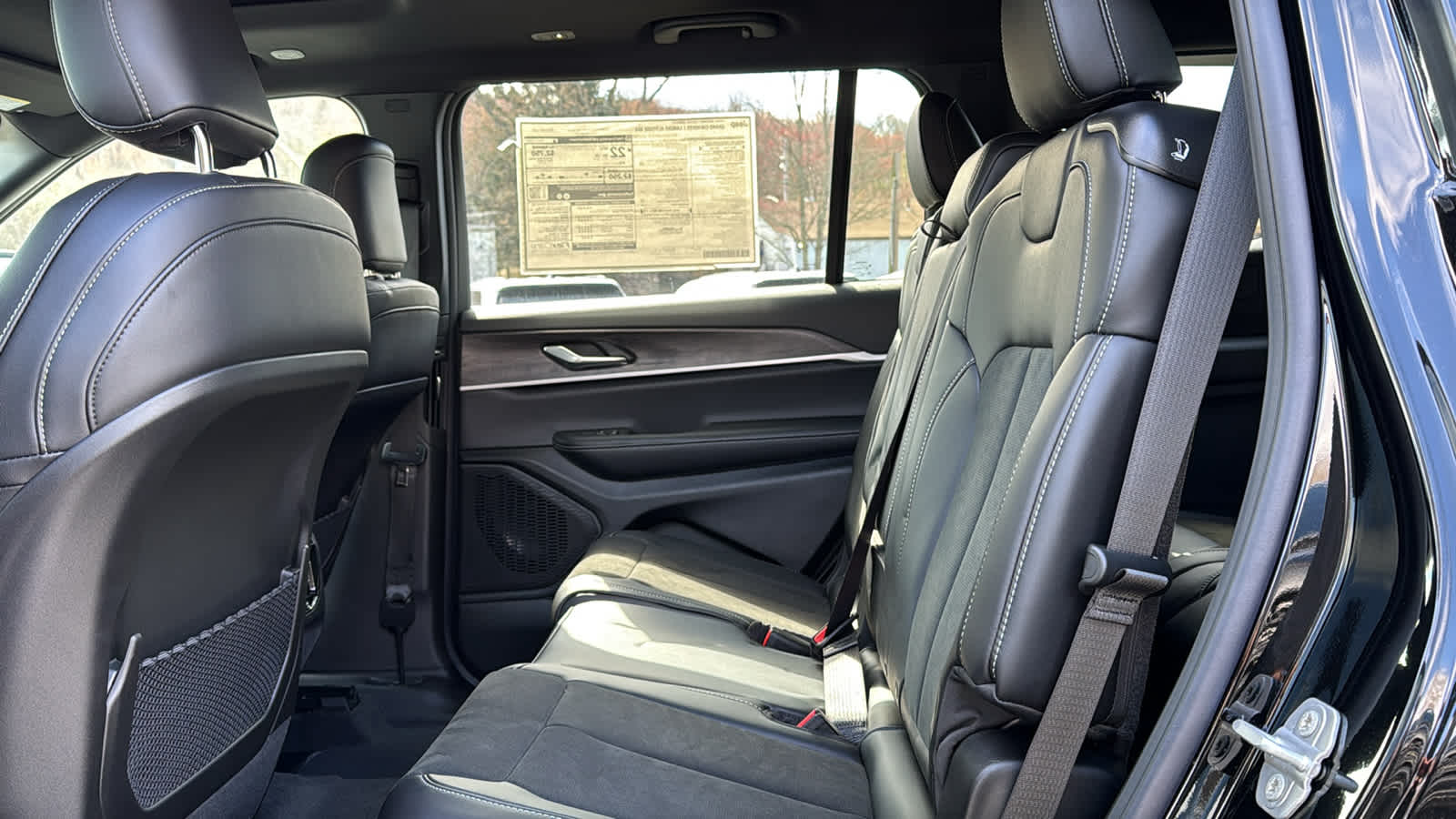 2026 Jeep Grand Cherokee L Laredo Altitude