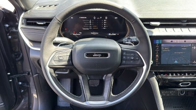 2026 Jeep Grand Cherokee L Laredo Altitude