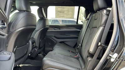2026 Jeep Grand Cherokee L Laredo Altitude