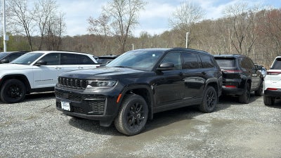 2026 Jeep Grand Cherokee L Laredo Altitude
