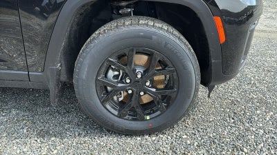 2026 Jeep Grand Cherokee L Laredo Altitude