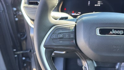 2026 Jeep Grand Cherokee L Laredo Altitude