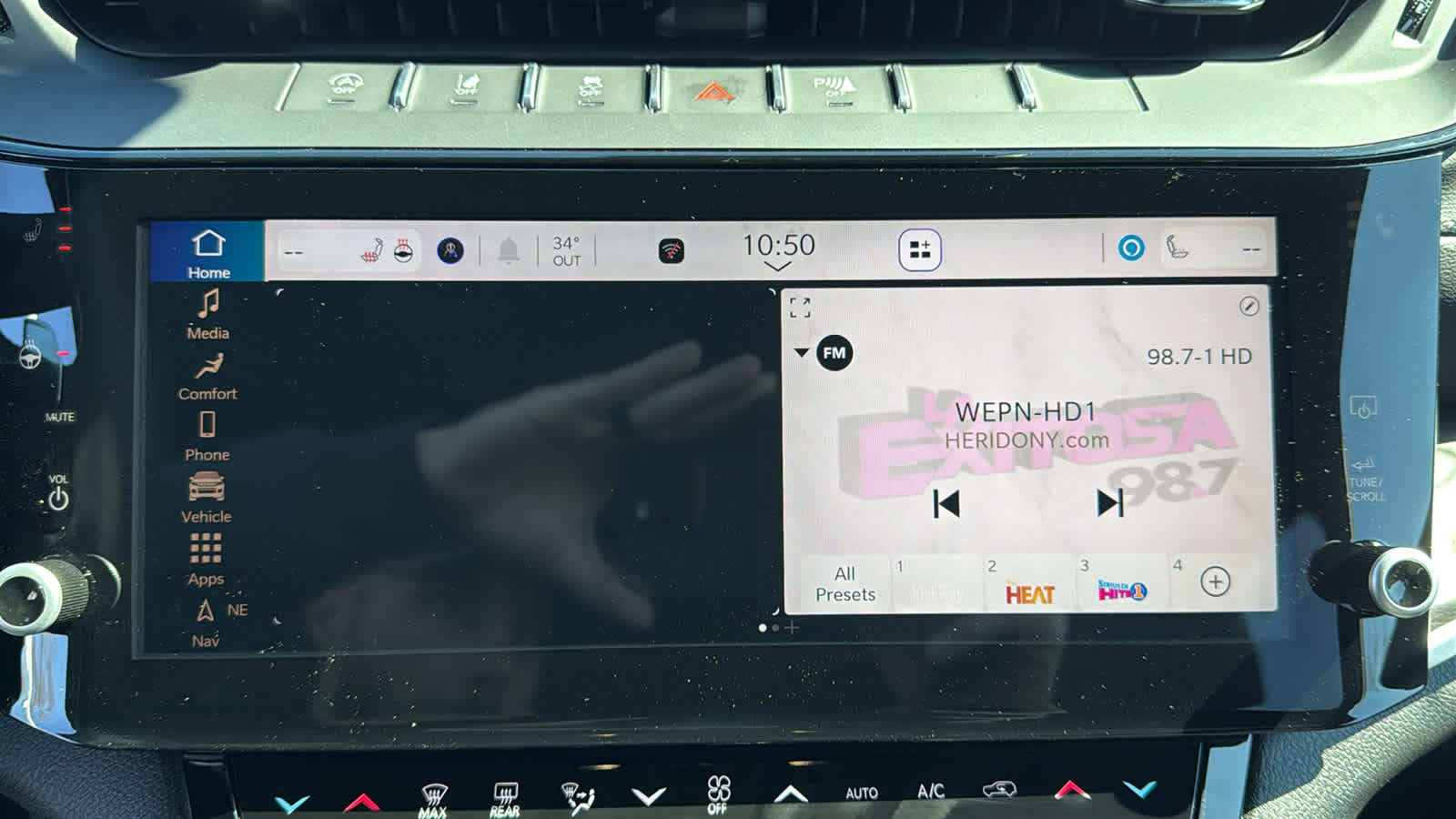 2026 Jeep Grand Cherokee L Laredo Altitude