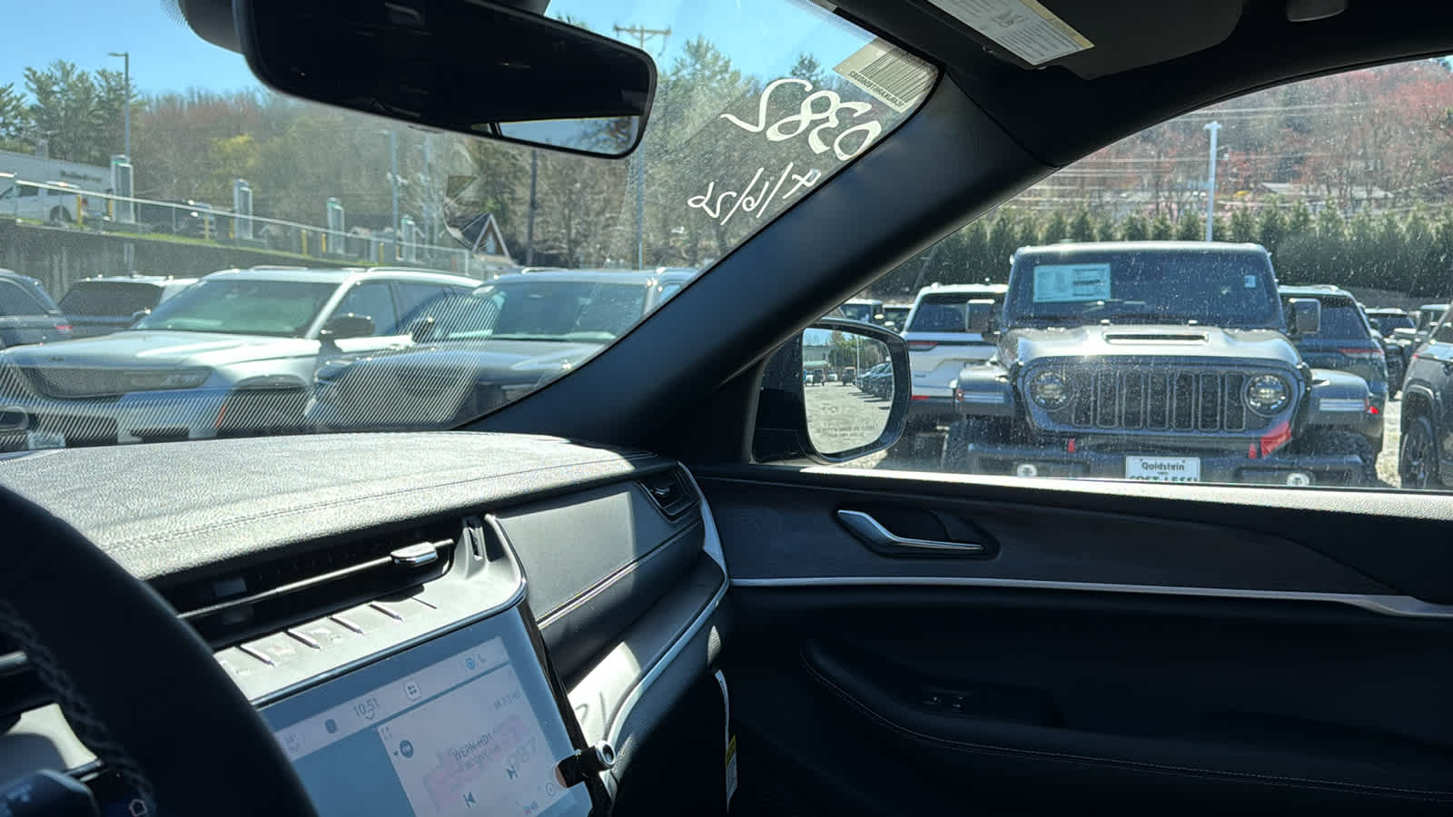 2026 Jeep Grand Cherokee L Laredo Altitude