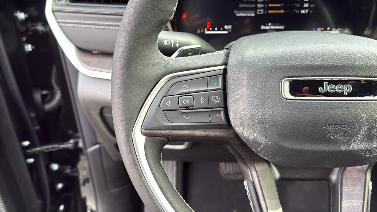 2026 Jeep Grand Cherokee L Laredo Altitude