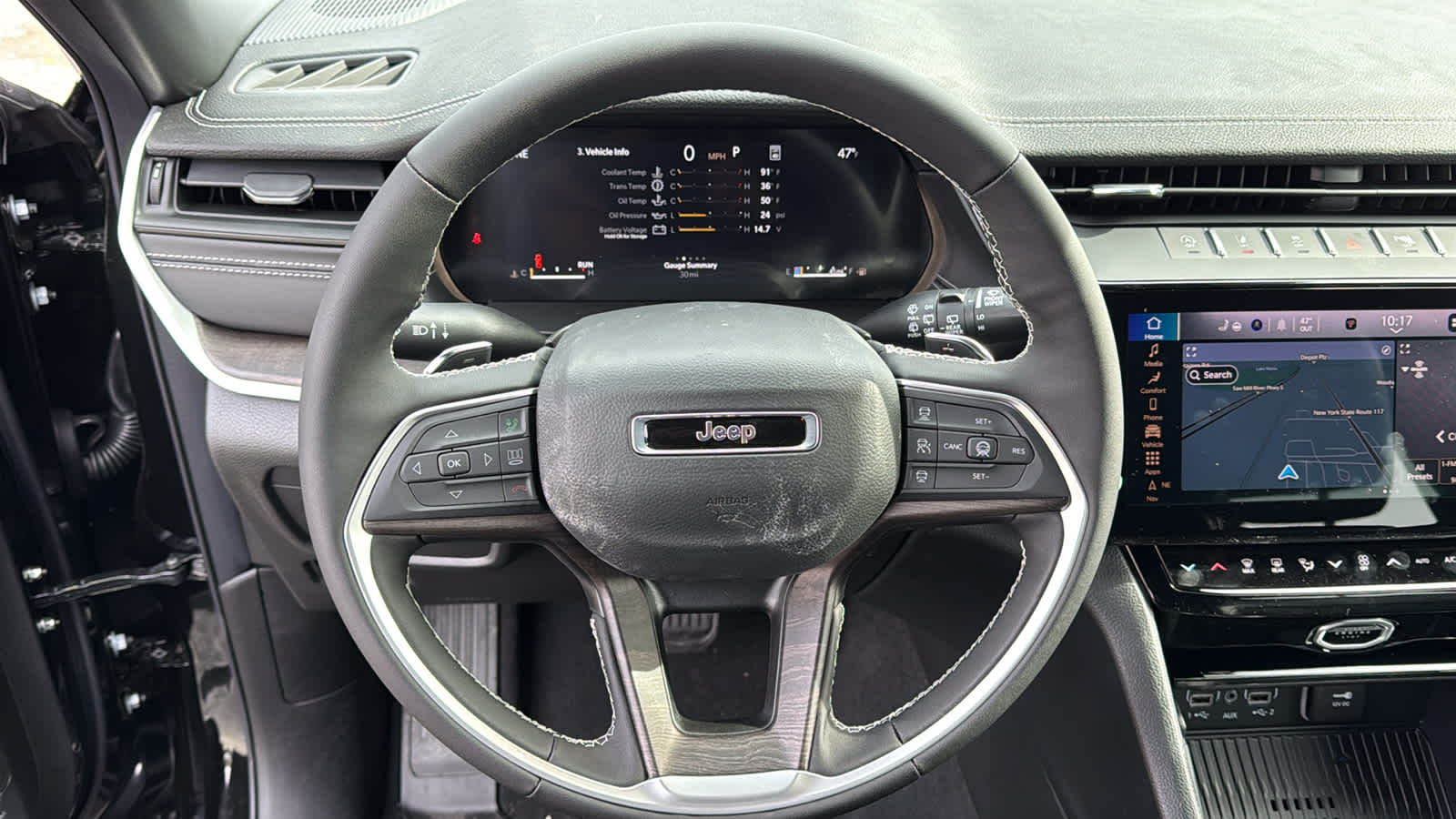 2026 Jeep Grand Cherokee L Laredo Altitude