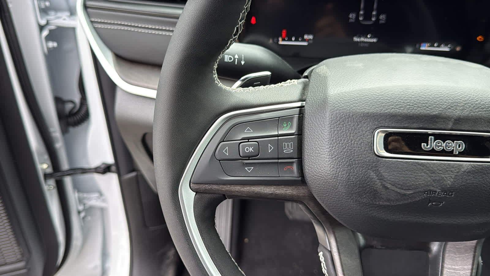 2026 Jeep Grand Cherokee L Laredo Altitude