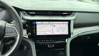 2026 Jeep Grand Cherokee L Laredo Altitude