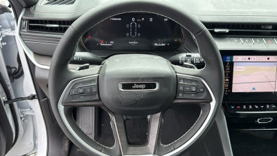 2026 Jeep Grand Cherokee L Laredo Altitude