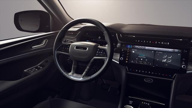 2026 Jeep Grand Cherokee L Laredo Altitude