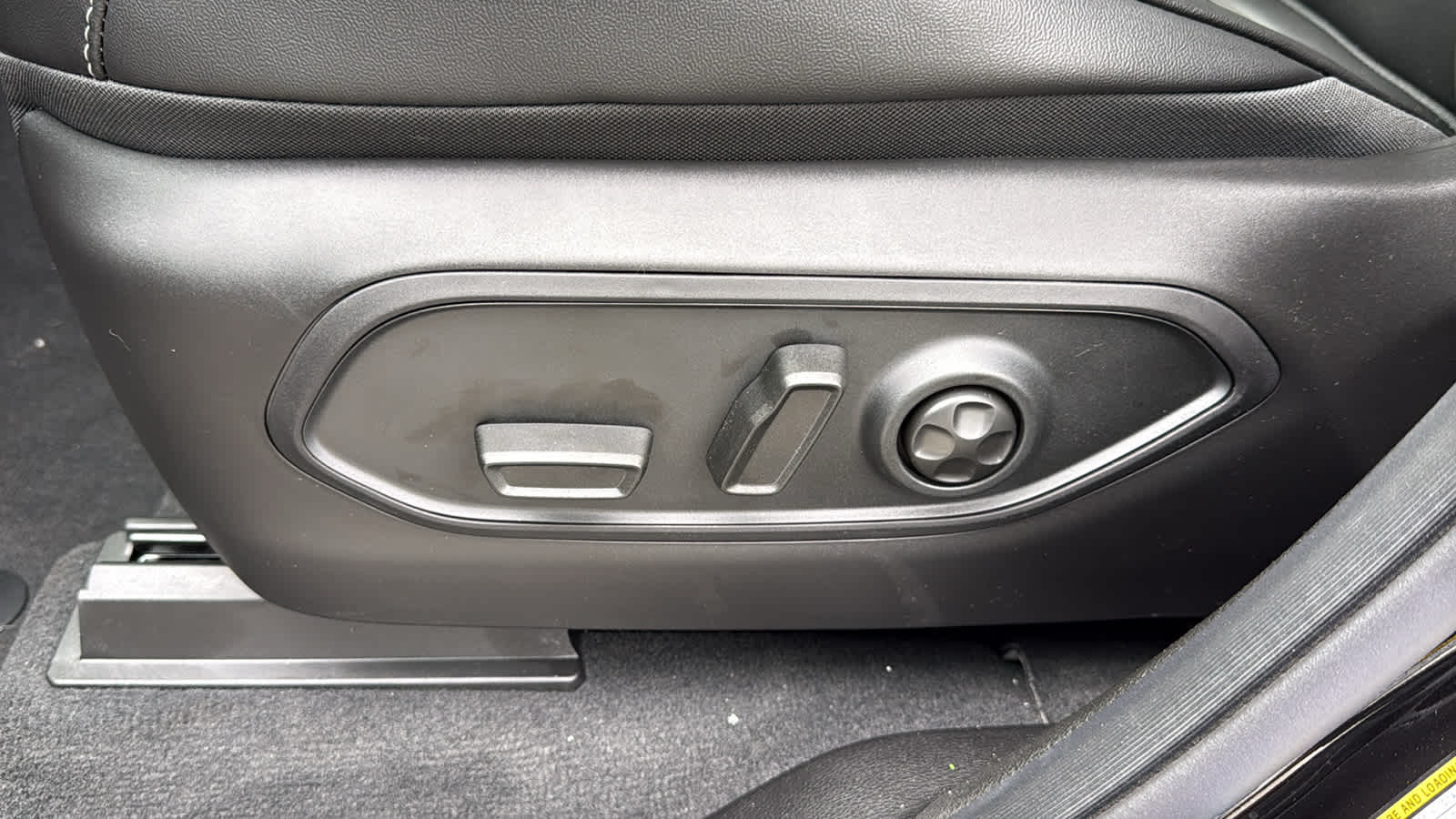 2026 Jeep Grand Cherokee L Laredo Altitude