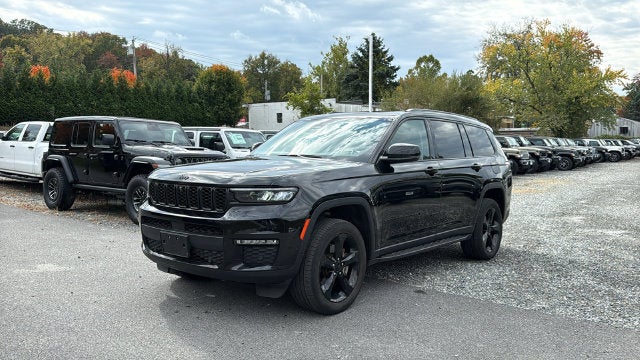 2023 Jeep Grand Cherokee L Limited 4x4