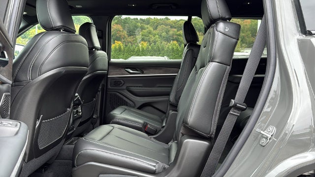2027 Jeep Grand Cherokee L GRAND CHEROKEE L LIMITED 4X4