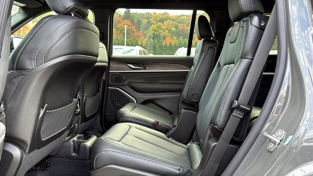 2027 Jeep Grand Cherokee L GRAND CHEROKEE L LIMITED RESERVE 4X4