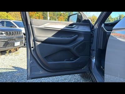 2027 Jeep Grand Cherokee L GRAND CHEROKEE L LIMITED 4X4