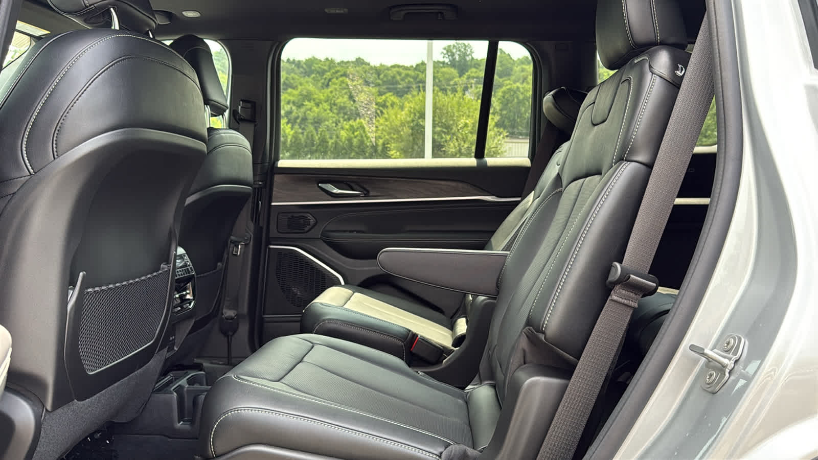 2026 Jeep Grand Cherokee L Limited Reserve
