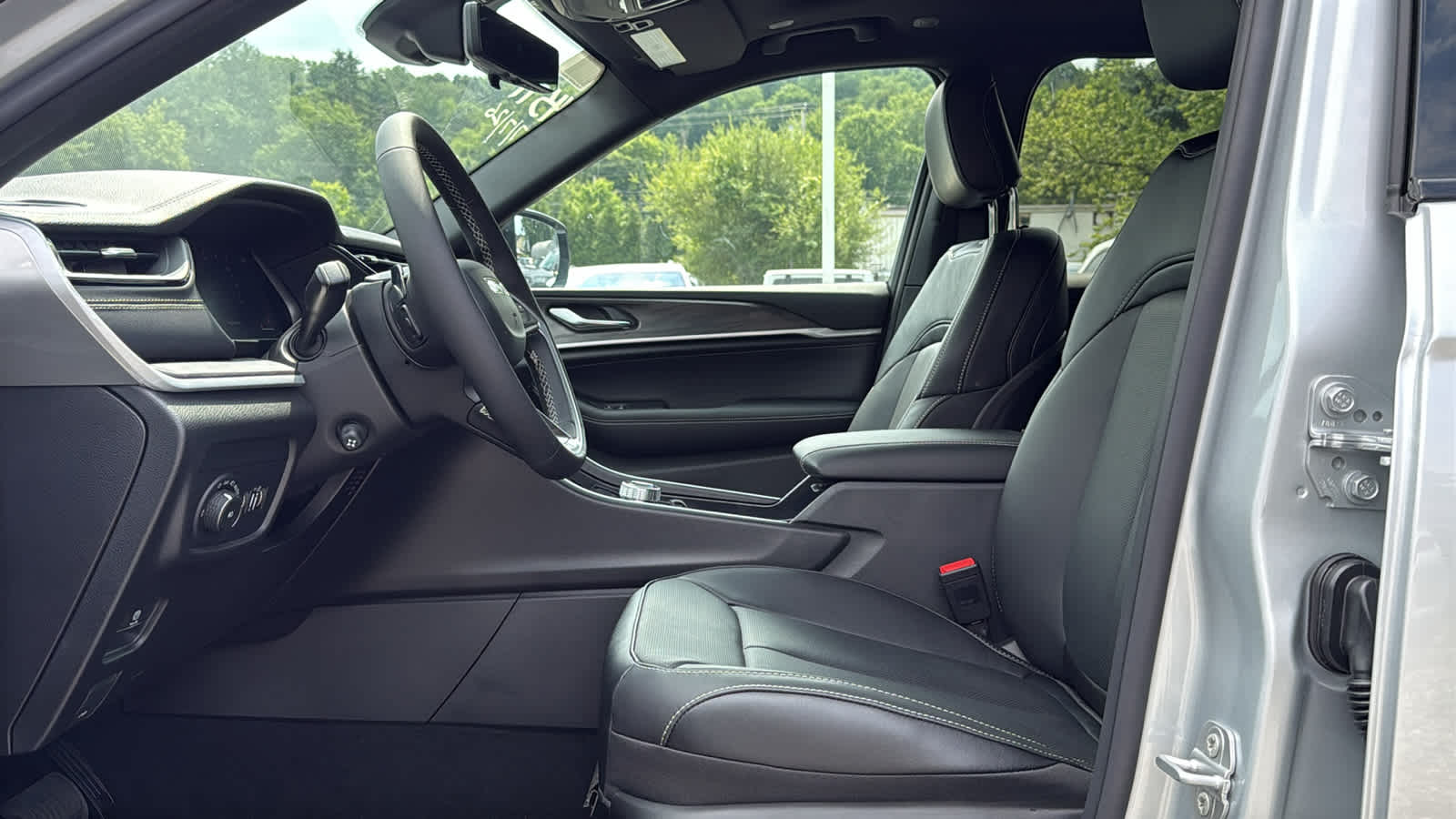 2026 Jeep Grand Cherokee L Limited Reserve