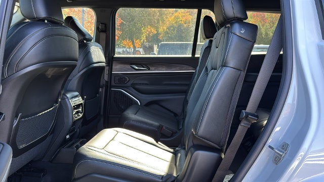 2027 Jeep Grand Cherokee L GRAND CHEROKEE L LIMITED RESERVE 4X4