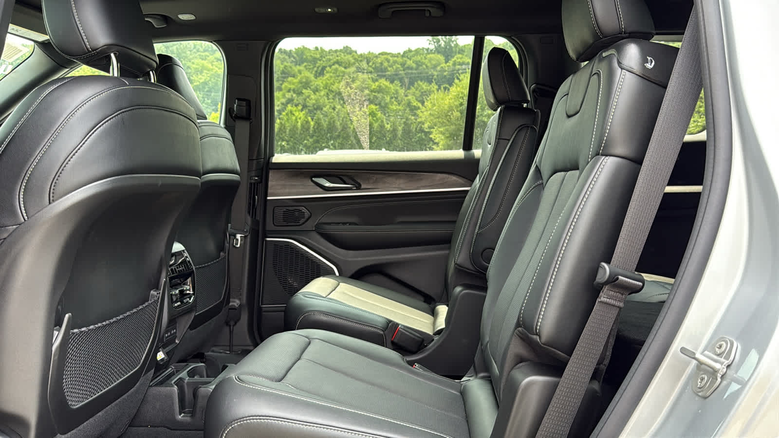 2026 Jeep Grand Cherokee L Limited Reserve