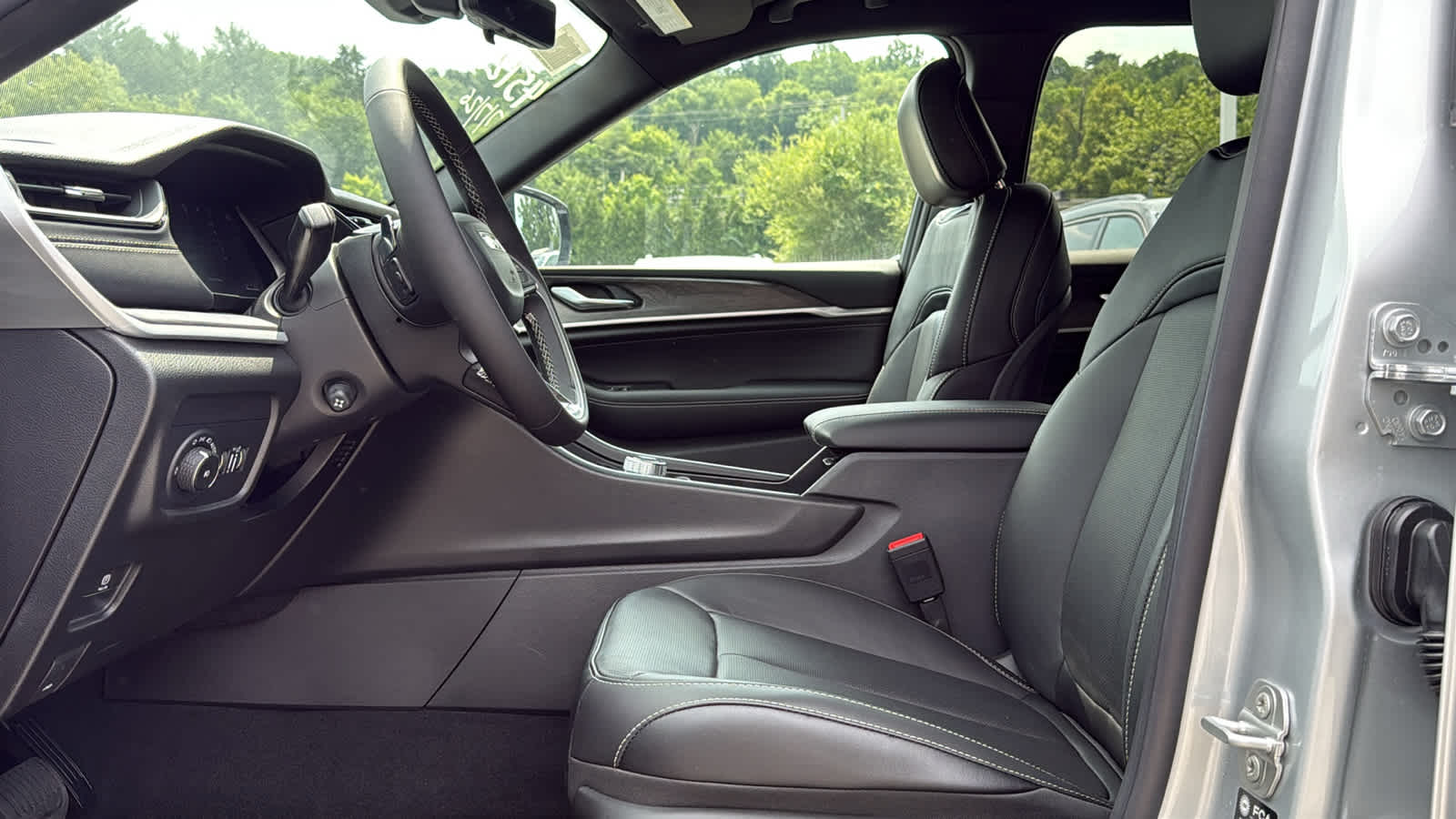 2026 Jeep Grand Cherokee L Limited Reserve