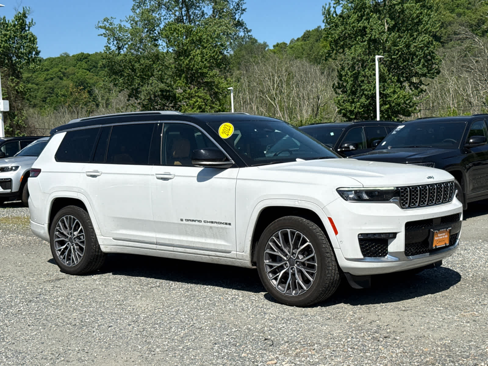 2023 Jeep Grand Cherokee L Summit Reserve 4x4's photo