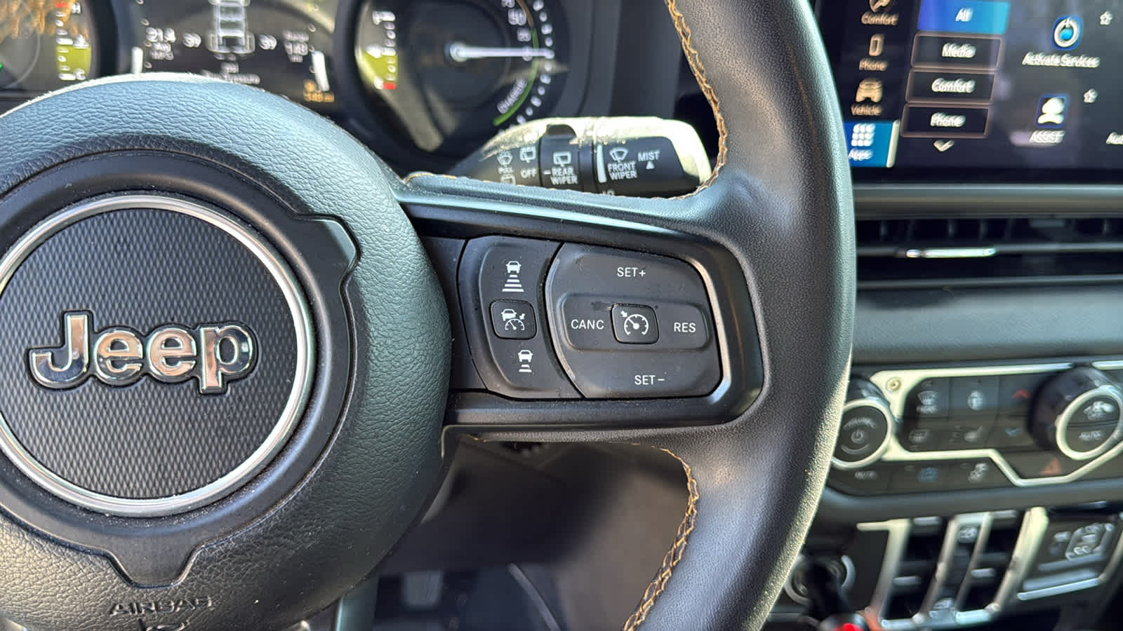 2024 Jeep Wrangler 4xe Willys