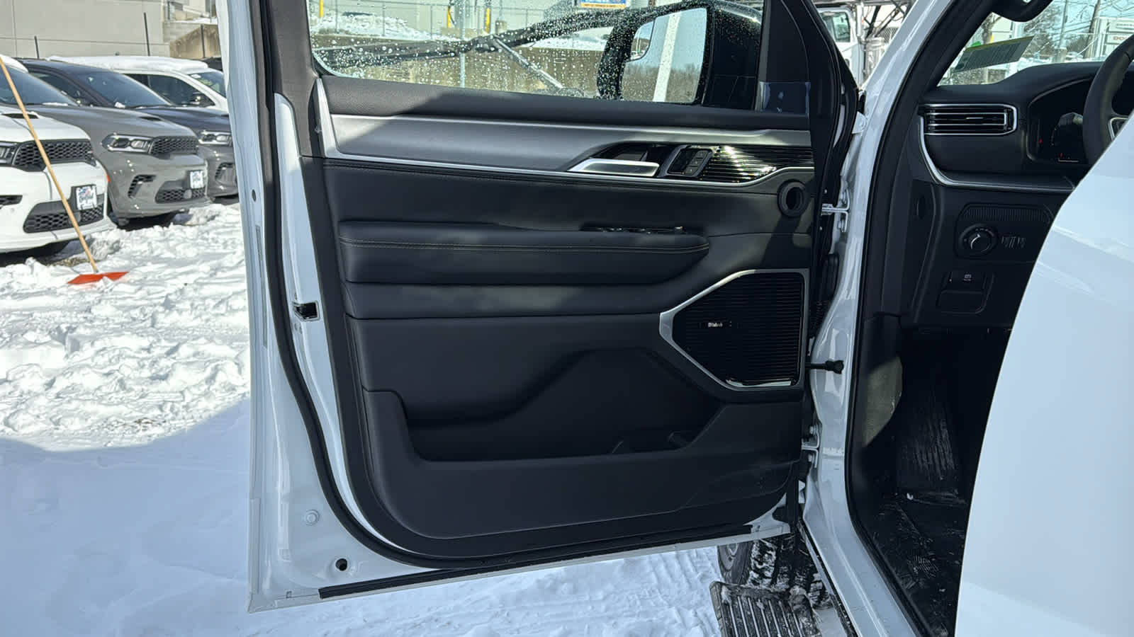 2026 Jeep Grand Wagoneer Limited Altitude