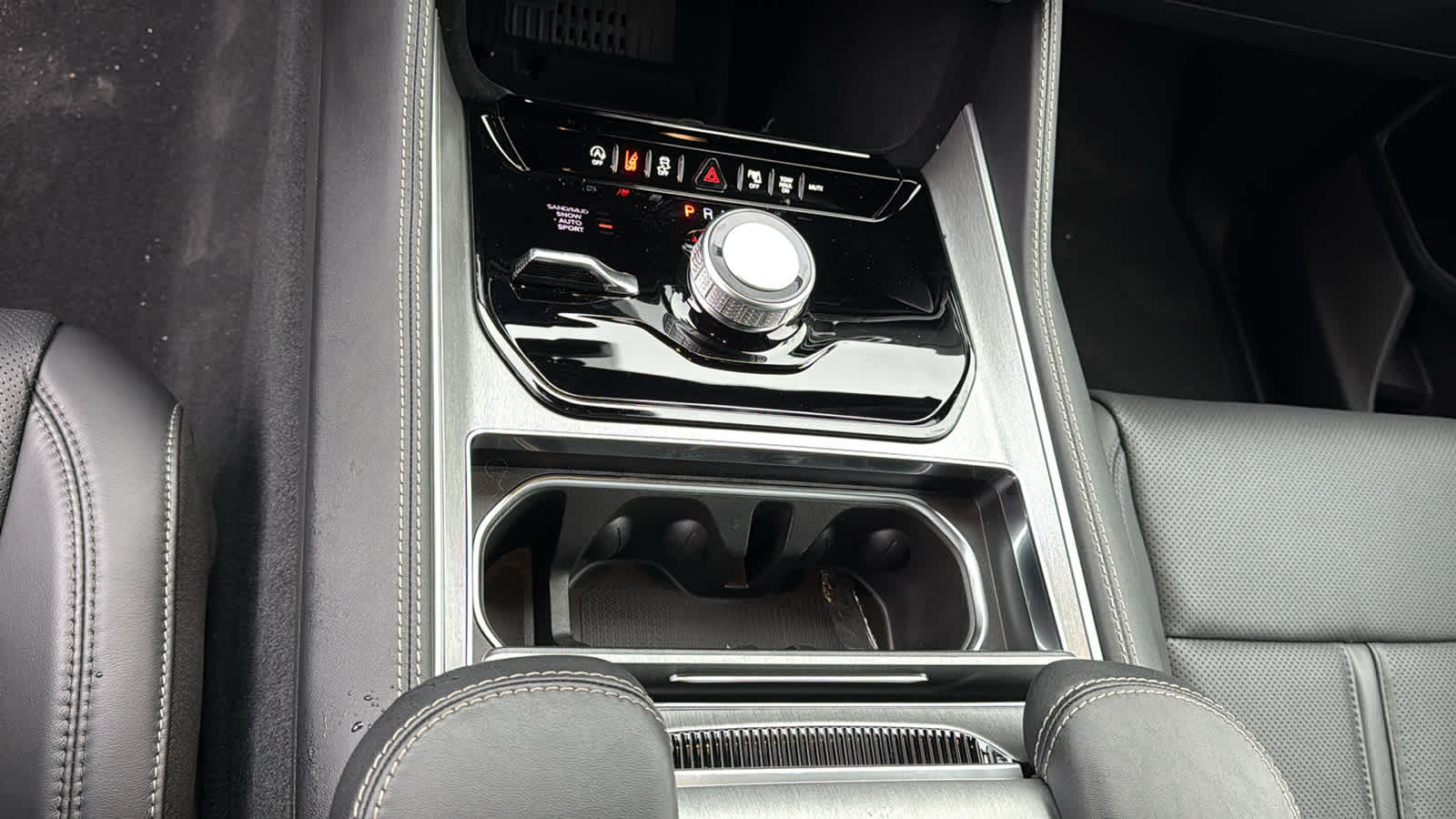 2026 Jeep Grand Wagoneer Limited Altitude