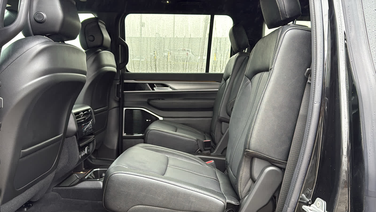 2026 Jeep Grand Wagoneer Limited Altitude