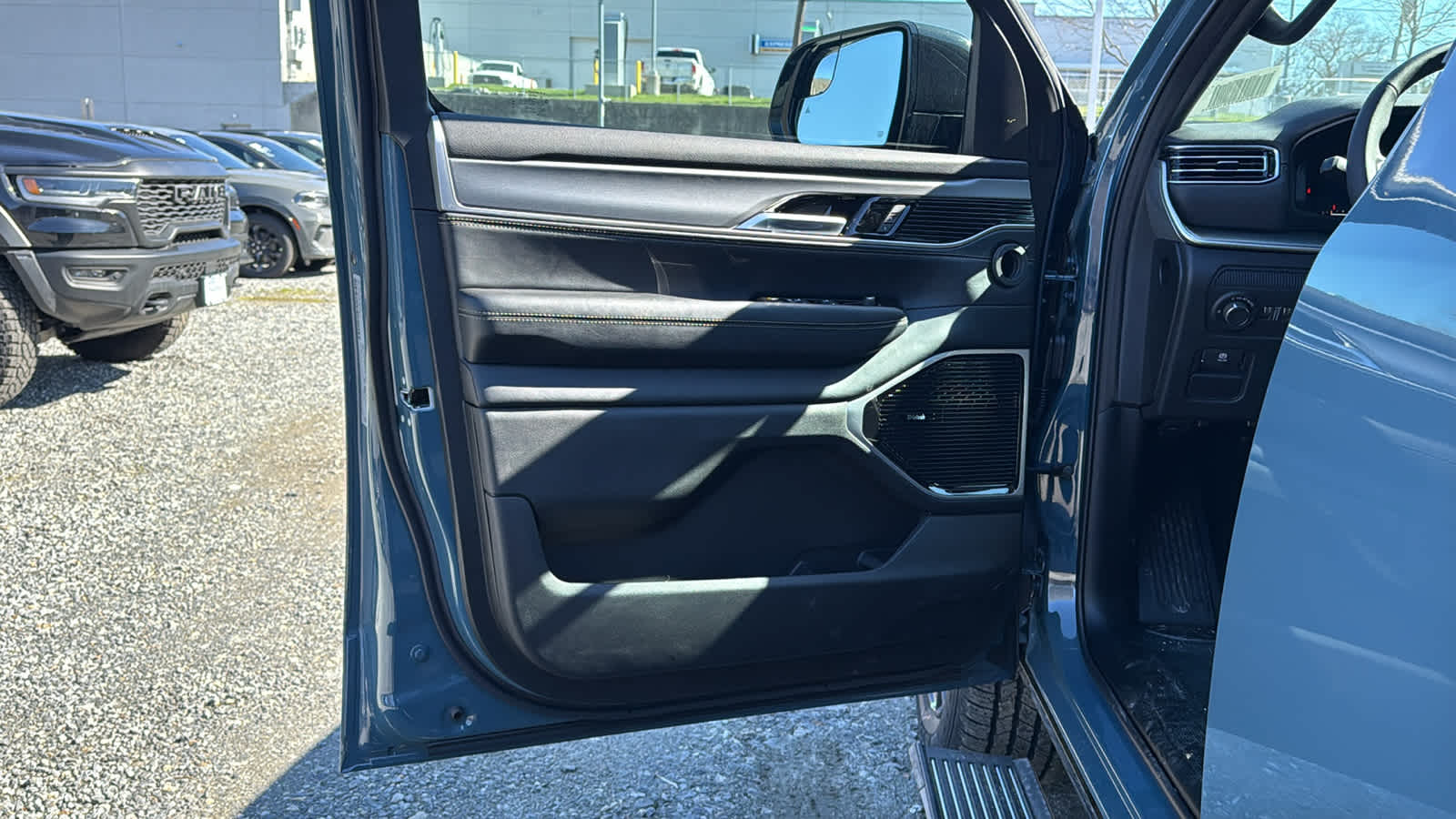 2026 Jeep Grand Wagoneer Limited Altitude