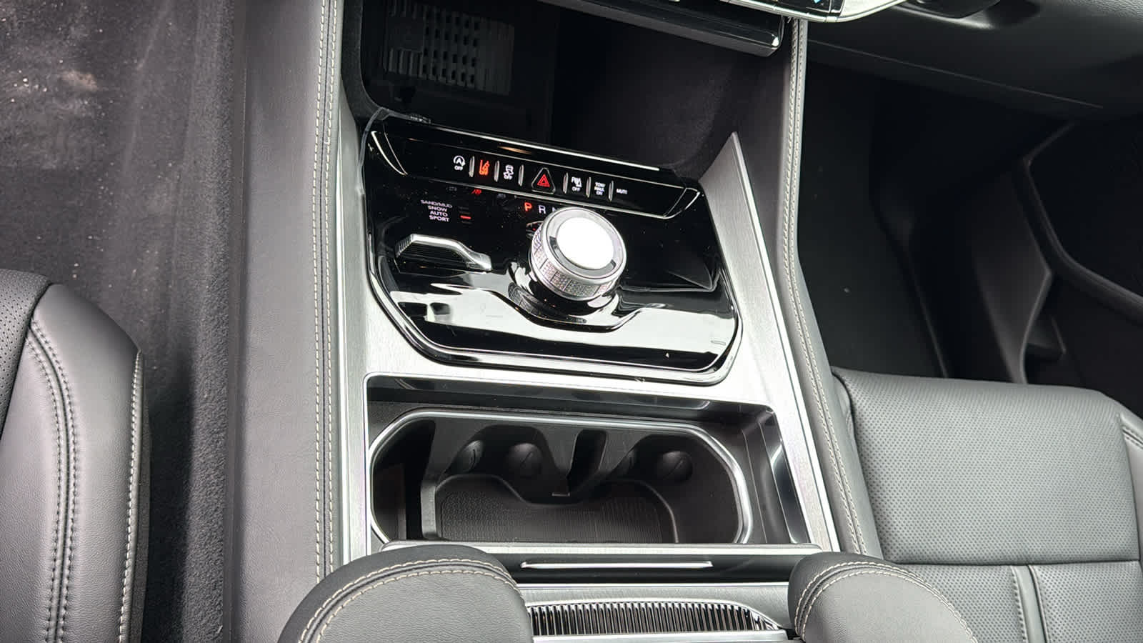 2026 Jeep Grand Wagoneer Limited Altitude