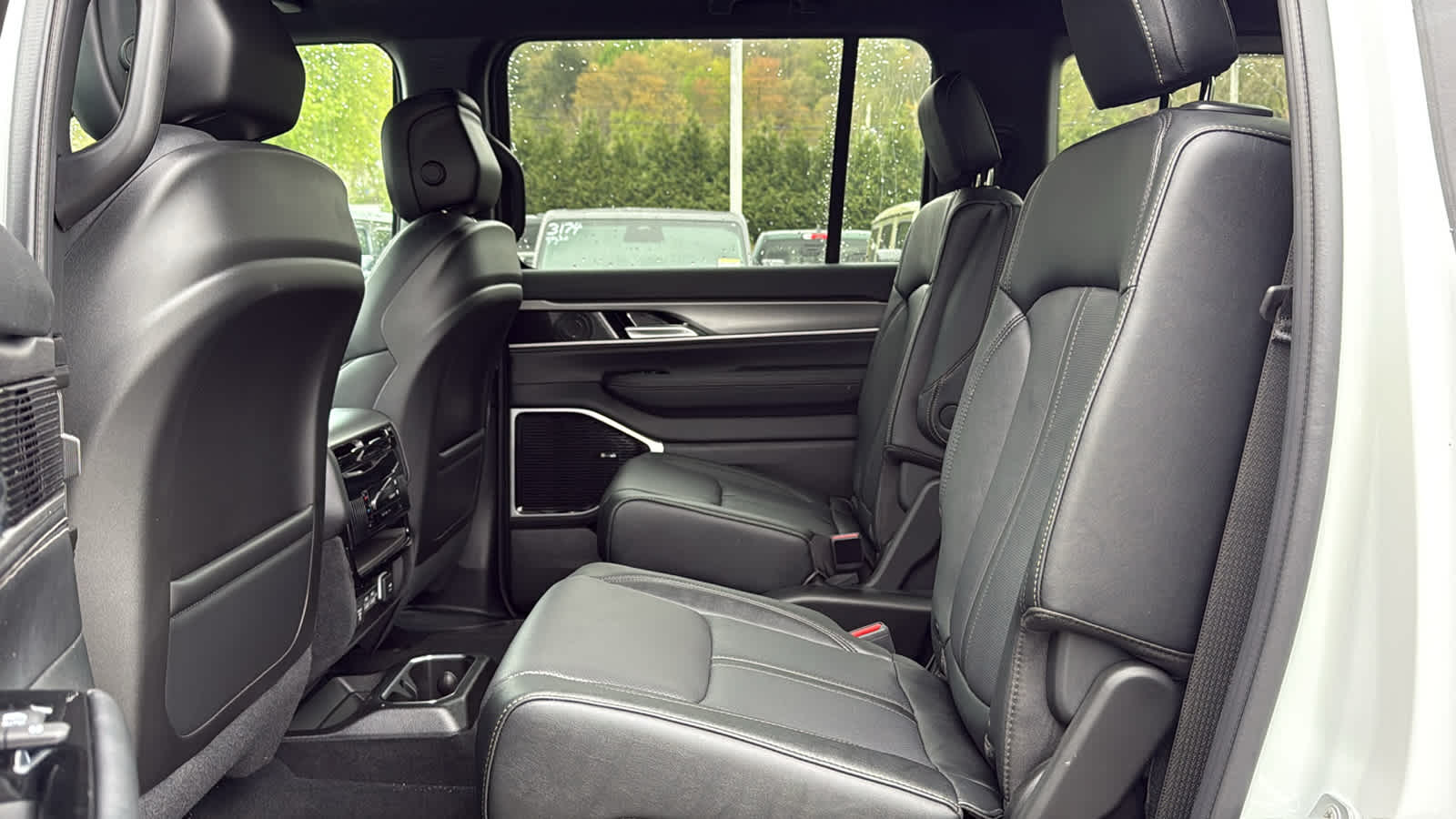 2026 Jeep Grand Wagoneer Limited Altitude