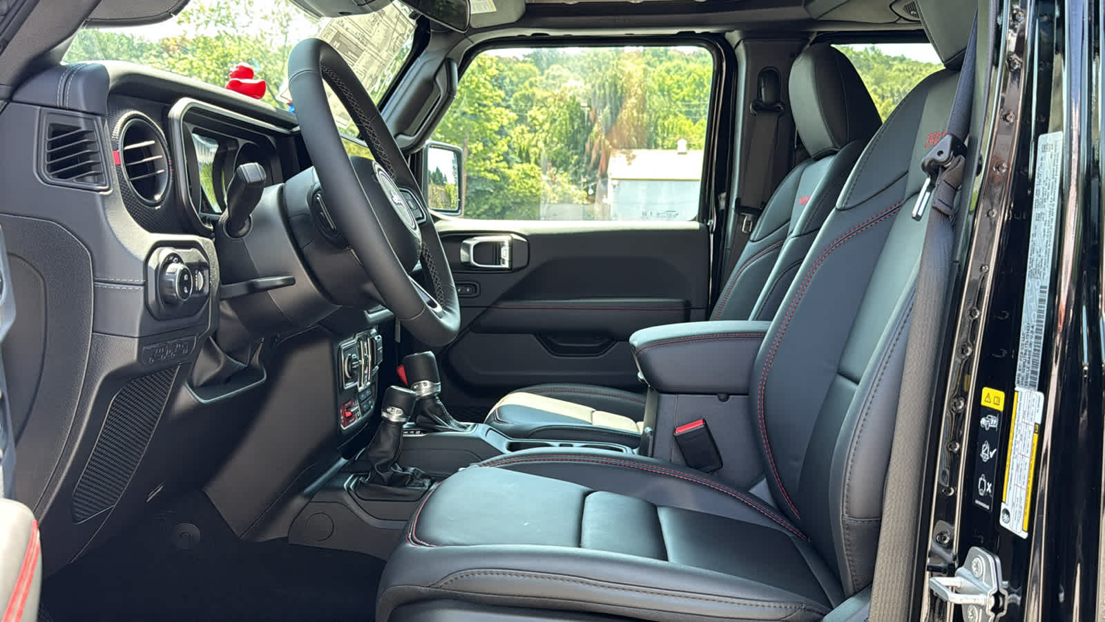 2026 Jeep Gladiator Shadow Ops