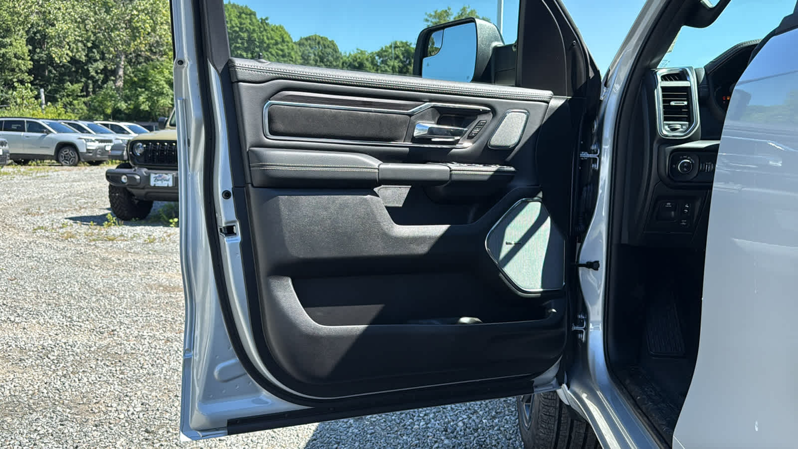 2027 RAM 1500 Laramie
