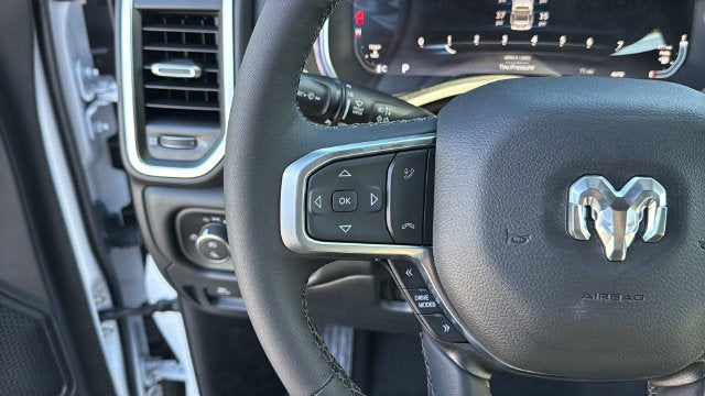 2026 RAM 1500 RAM 1500 BIG HORN CREW CAB 4X4 6'4' BOX