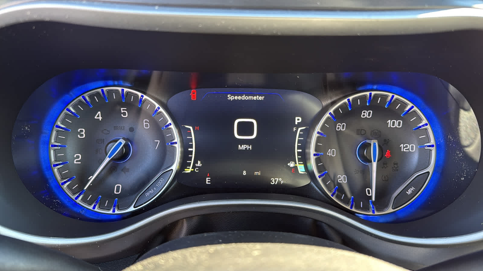 2026 Chrysler Pacifica Select