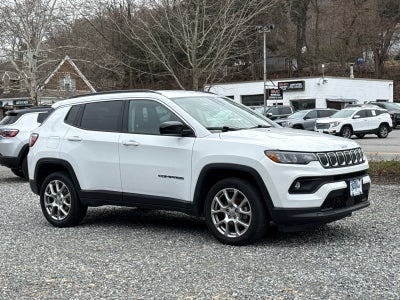 2022 Jeep Compass Latitude Lux
