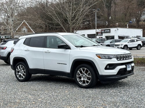 2022 Jeep Compass Latitude Lux
