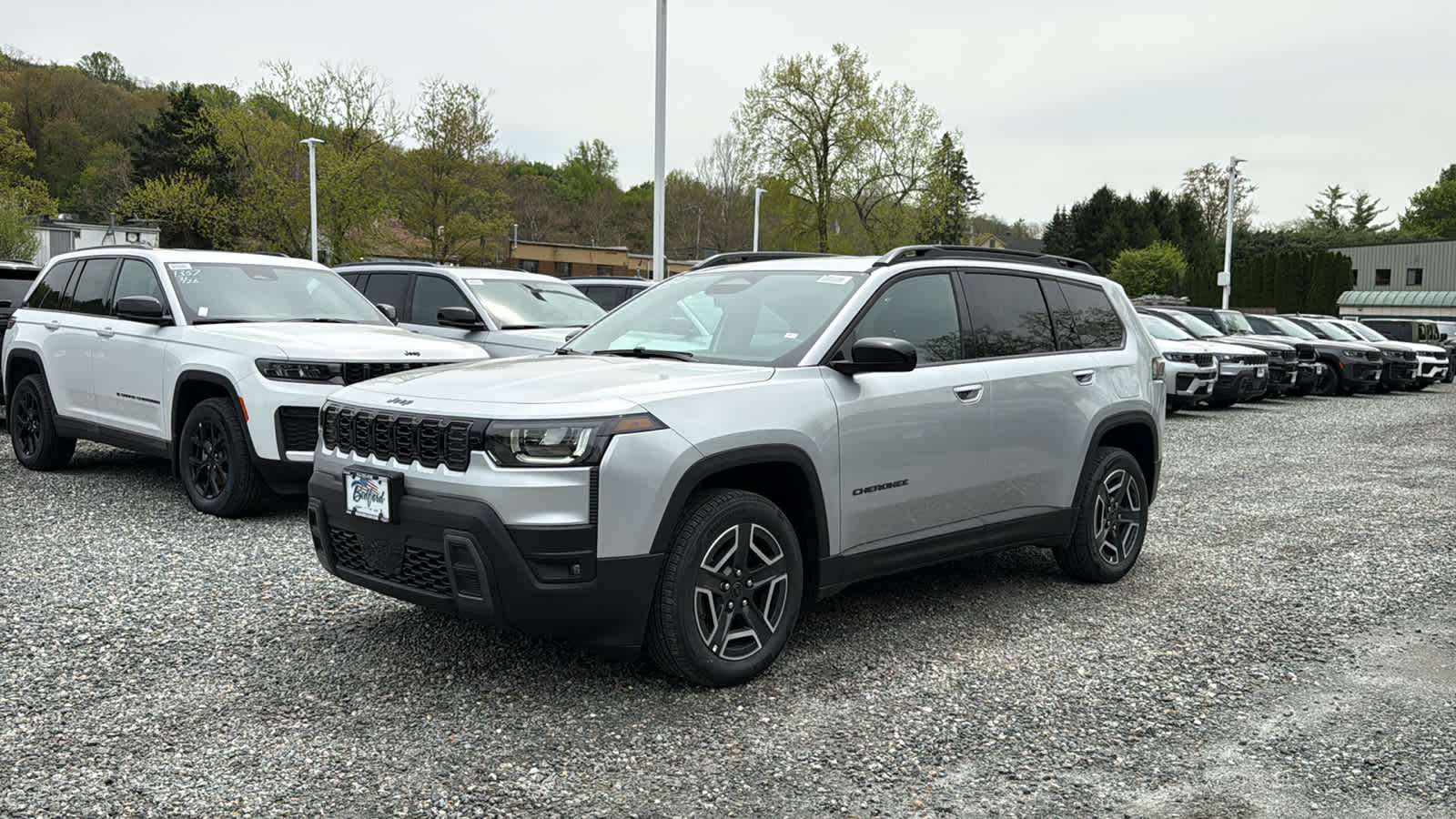 2026 Jeep Cherokee Laredo