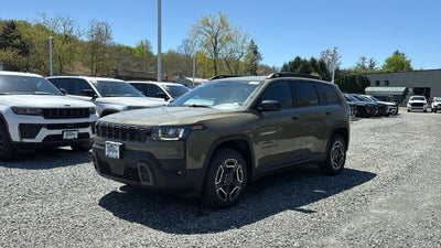 2026 Jeep Cherokee CHEROKEE LAREDO 4X4