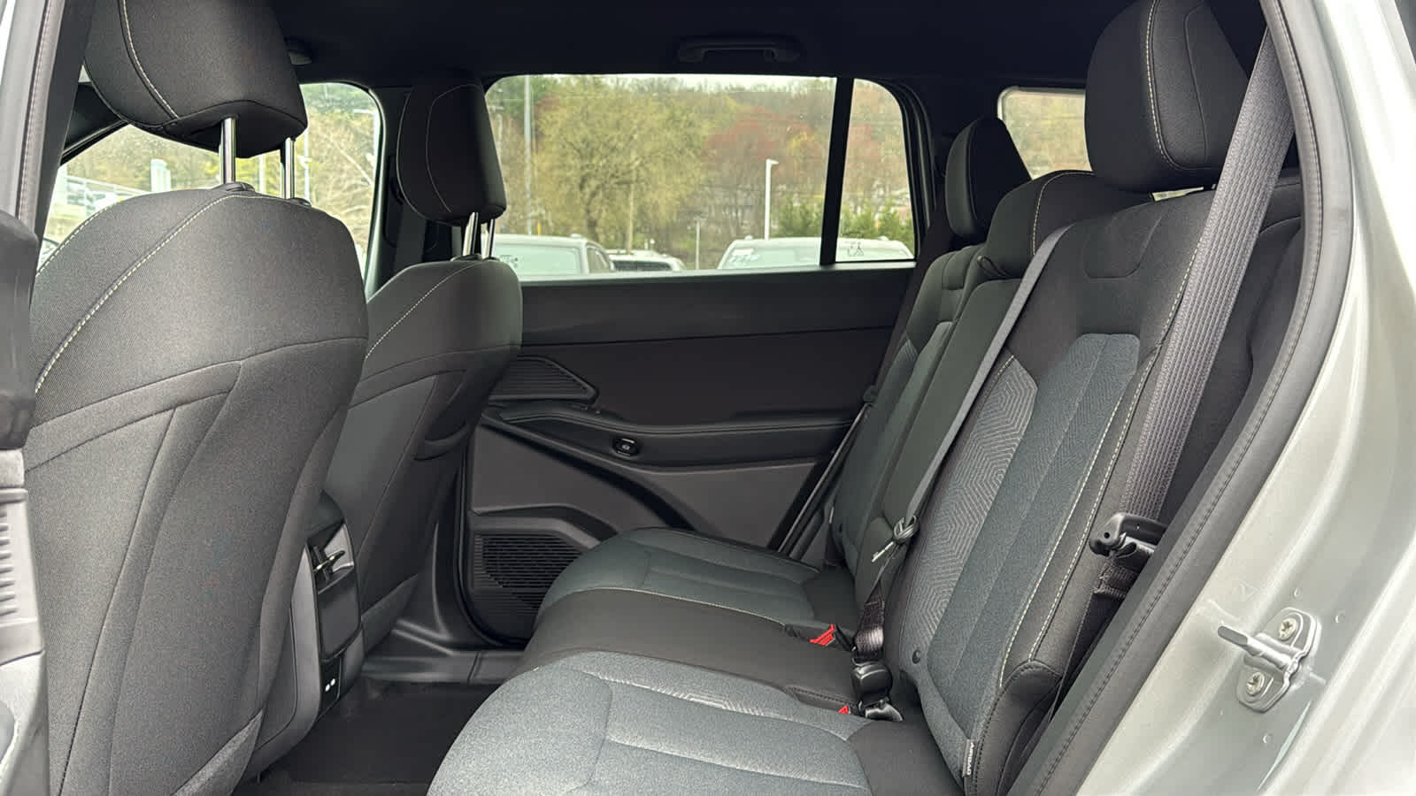 2026 Jeep Cherokee Laredo